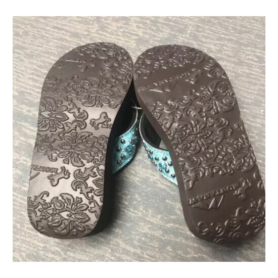 Girls Medium (Fits 10-12) Turquoise Rhinestone Studded Flip Flop Sandals NWT image {4}