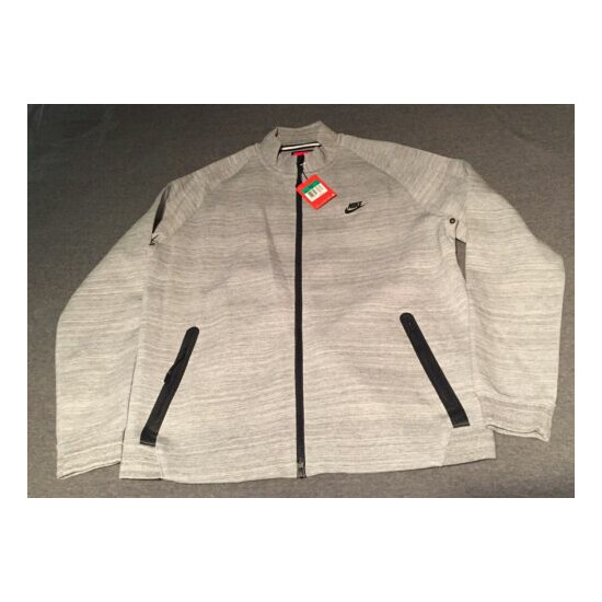 Nike Tech Jacket Oatmeal Size XL image {2}