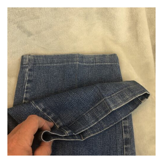 TravelSmith Men's Size 44 Stretch Pleated Front Elastic Waist Blue Denim Jeans  image {3}