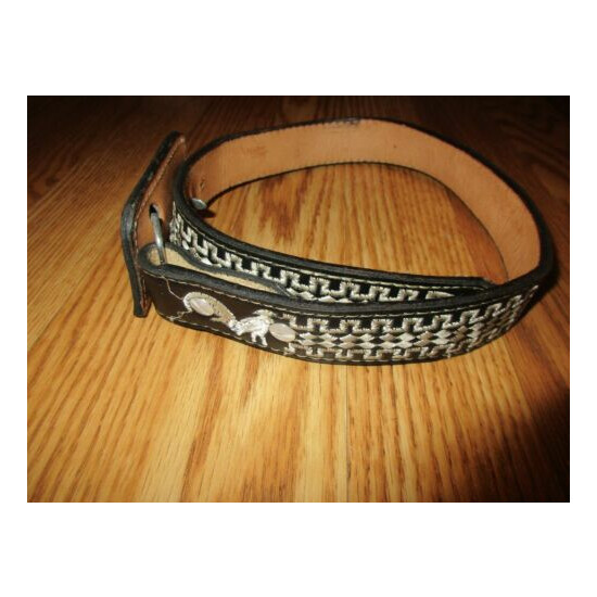 talabarteria leather Child's belt size 22 great condition* image {2}