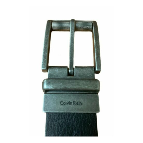 Calvin Klein Men's Reversible Leather Belt, Black/Brown, Size 30 image {2}