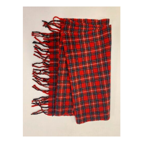 Vtg GAP Wool Scarf Xmas Holiday Red Plaid Made in Italy Cozy Soft Warm Fringed image {2}