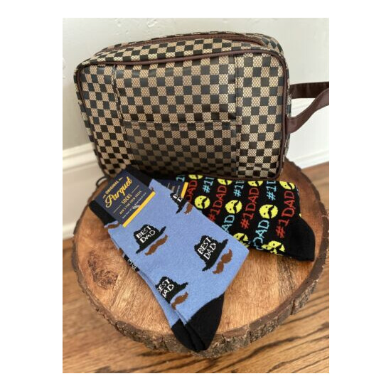 Men’s Travel Gift Set & Dad Socks, NWT, Shaving Kit, Travel Bag image {1}
