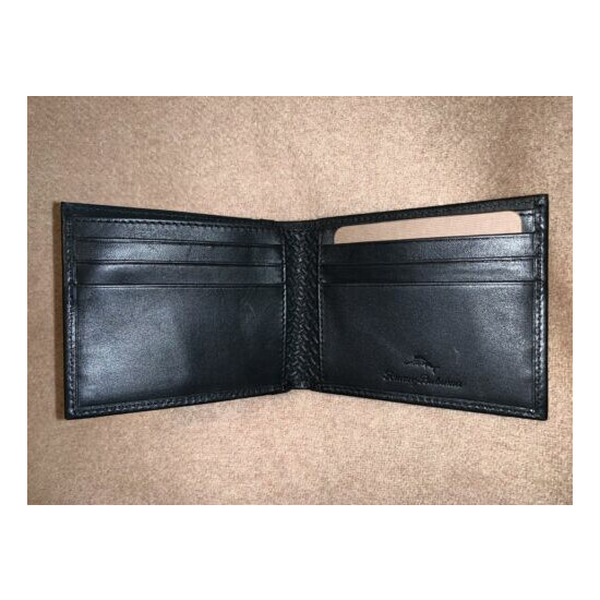 Tommy Bahama SUSTAINABLE LEATHER Billfold Wallet image {2}
