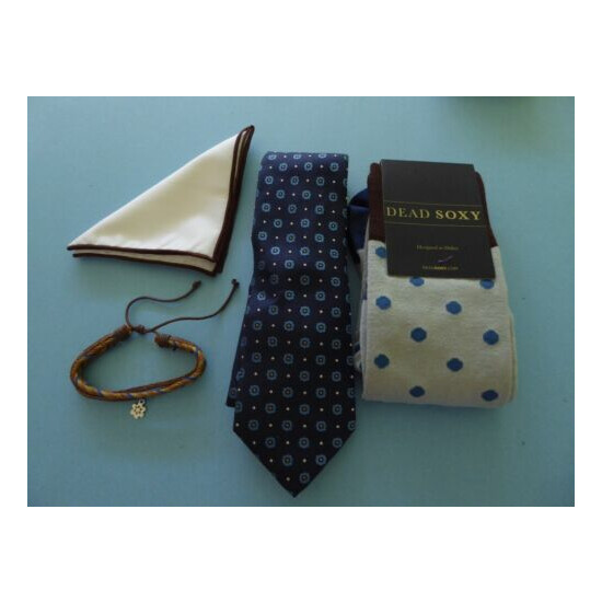 Gent Life Navy Tie + Dead Soxy Sock + Pocket Square + Tropicalia Bracelet Daisy image {2}