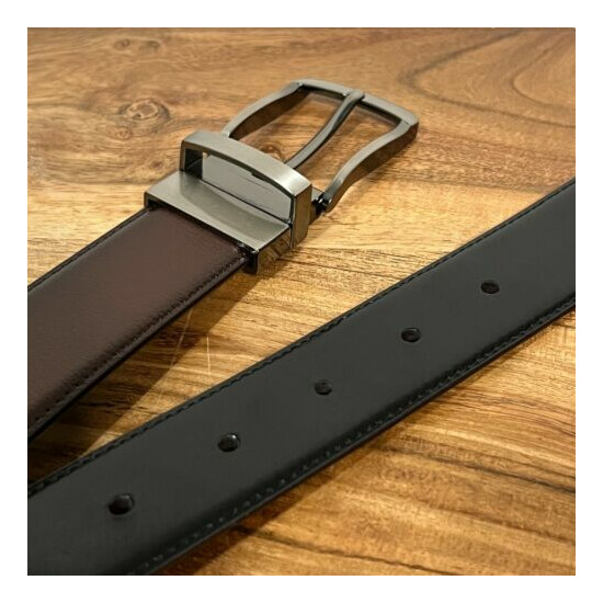 Perry Ellis Men's Reversible Belt Black/Dark Brown Bonded Leather Size 34 image {3}