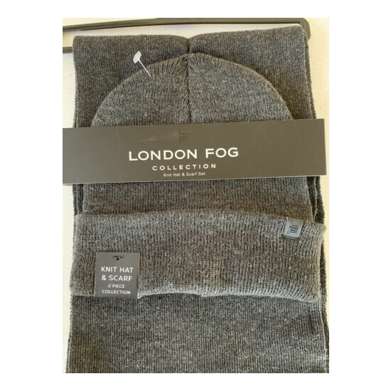 London Fog Mens 2 Piece Set Gray Textured Knit Winter Scarf & Beanie Hat NEW image {4}