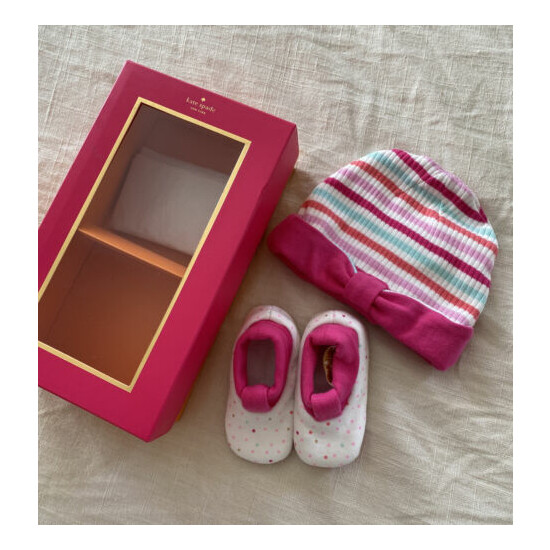 New Kate Spade Baby Bow Hat and Booties Set Gift Box Set  image {1}