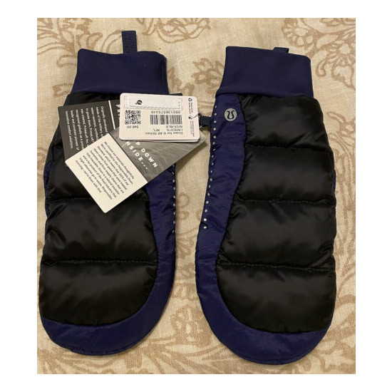 Lululemon Down For It All GLOVES *LINED Men NAVY Blue L/XL NWT Thumb {1}