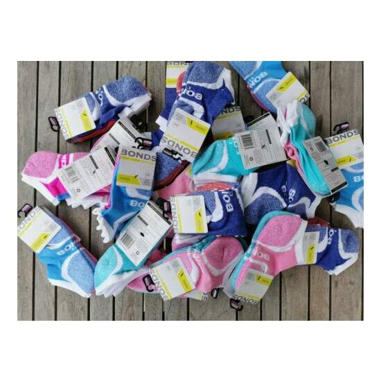 4 pack BONDS Kids Ultimate Comfort Cushioned Low Cut socks YR2-4, YR8-10,YR10+ image {4}