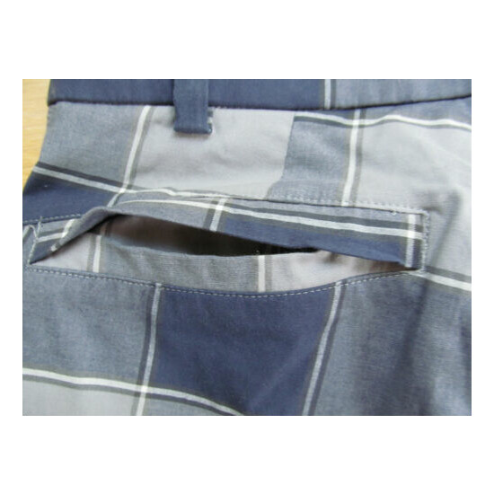 Lululemon Men's Golf Casual Athletic Stretch Blue / Gray Plaid Shorts Size 34  image {6}