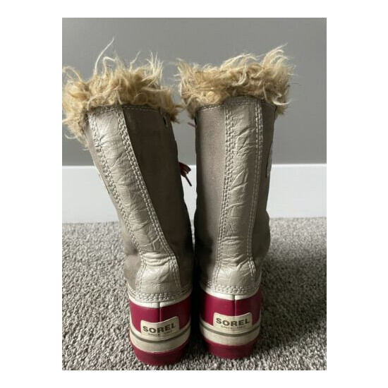 SOREL Tofino Winter Boots Girls Size 5 Waterproof Faux Fur image {4}
