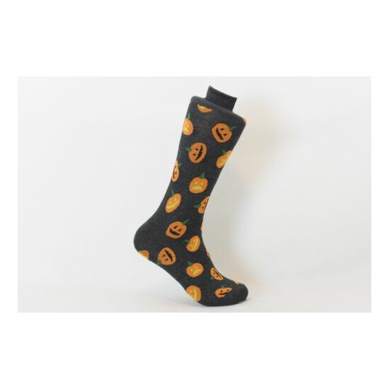 Men's Halloween Pumpkins Novelty Crew Socks Shoe Size 6-12.5 image {2}