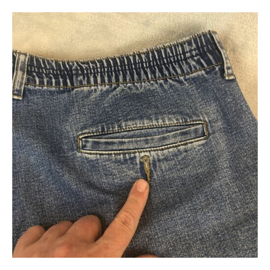 TravelSmith Men's Size 44 Stretch Pleated Front Elastic Waist Blue Denim Jeans  image {2}
