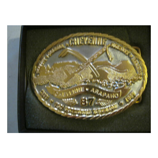Cheyenne Arapaho 1987 Old Settlers Reunion Belt Buckle, New In Box (SS-2) image {1}
